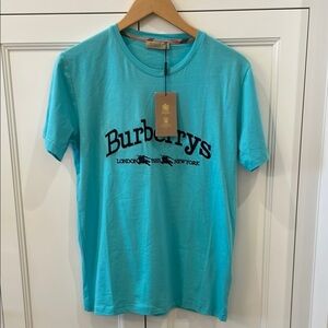 ⭐️Burberry London Men’s Embroidered Tee Shirt—GREAT!! Unisex also—NWT-Small